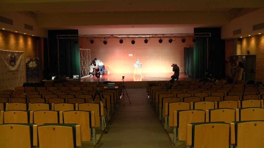 A por el récord Guinnes de teatro exprés