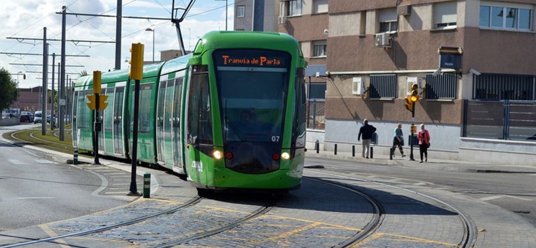 Los trabajadores volverán a los paros parciales en el tranvía Los trabajadores volverán a los paros parciales en el tranvía