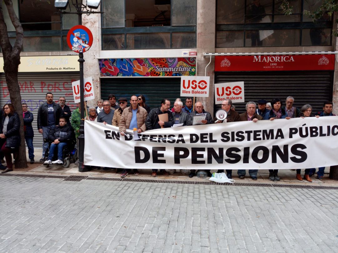 "Gobierne quien gobierne las pensiones se defienden" "Gobierne quien gobierne las pensiones se defienden"