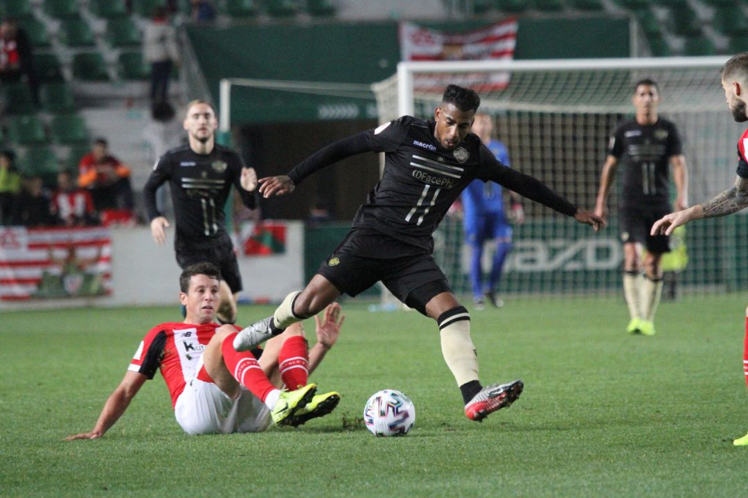 CF Intercity - Athletic Club en el Martínez Valero CF Intercity - Athletic Club en el Martínez Valero