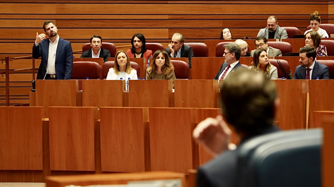 Oposición y Junta, a la greña por los datos demográficos