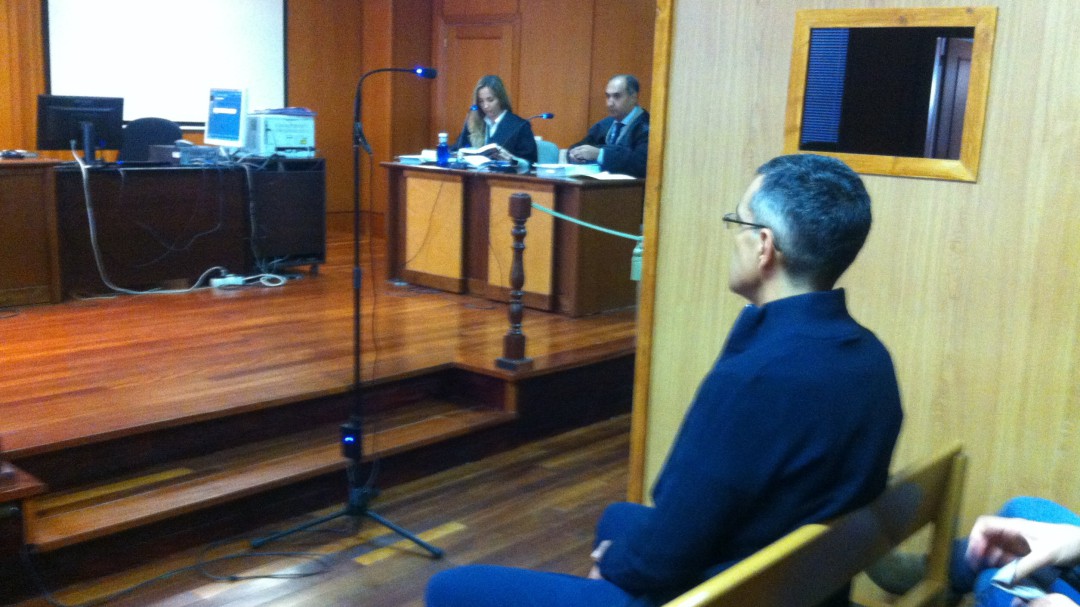 La ULE retira la condición de "funcionario" al profesor que acosó a una alumna en Ponferrada