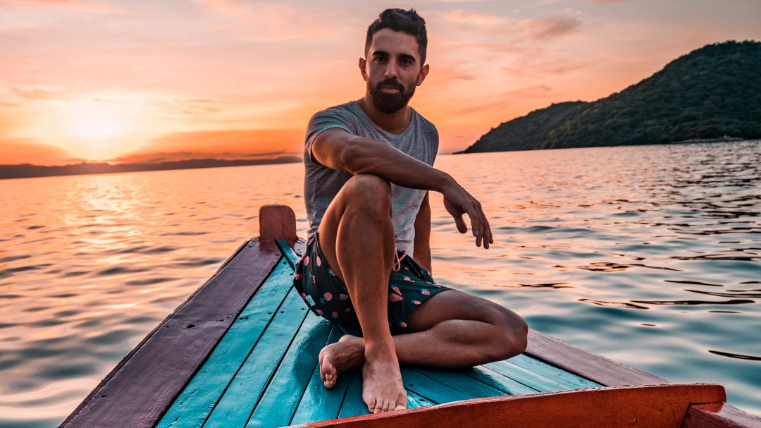 Visita 197 países con solo 31 años: "Empecé a viajar por la cultura y me enamoré de las personas"