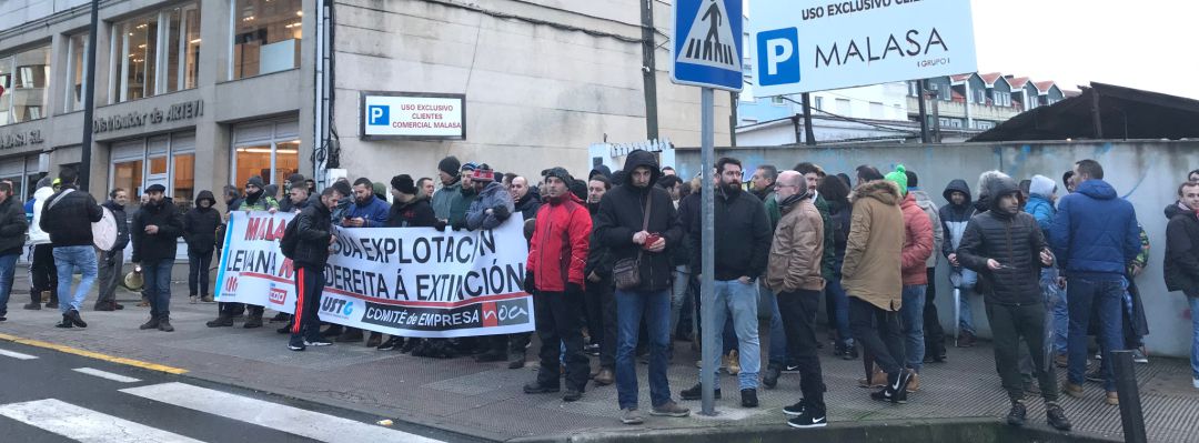 Los trabajadores se han concentrado esta mañana Los trabajadores se han concentrado esta mañana