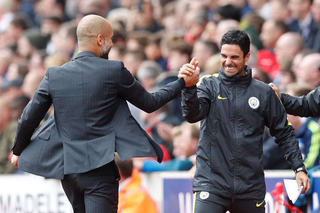 Mikel Arteta, junto a Guardiola, con el que ha trabajado hasta ahora en el Manchester City. Mikel Arteta, junto a Guardiola, con el que ha trabajado hasta ahora en el Manchester City.
