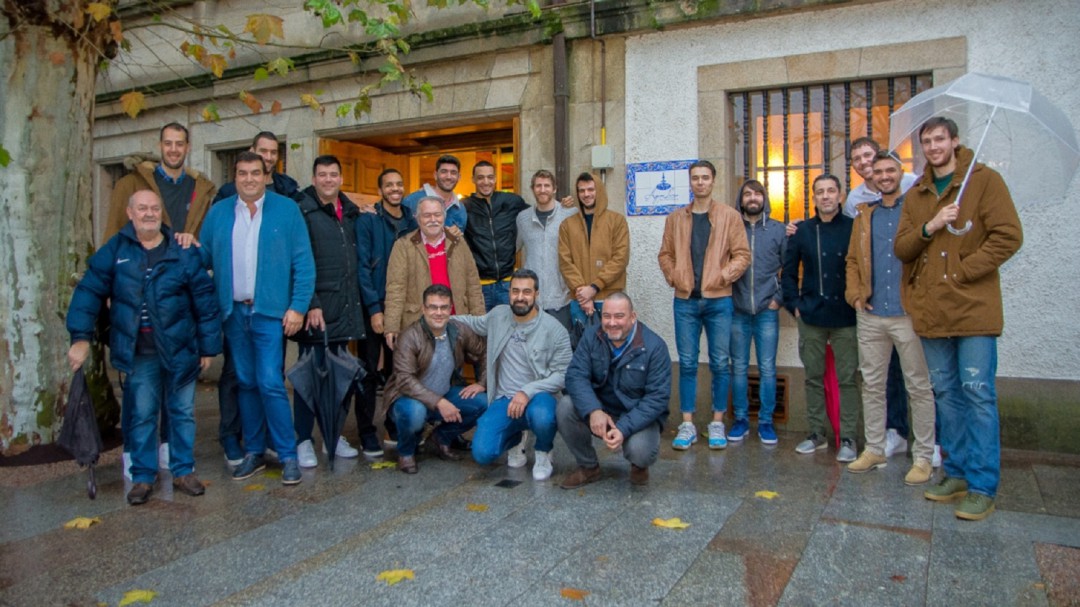 El Club Ourense Baloncesto celebró su comida de navidad