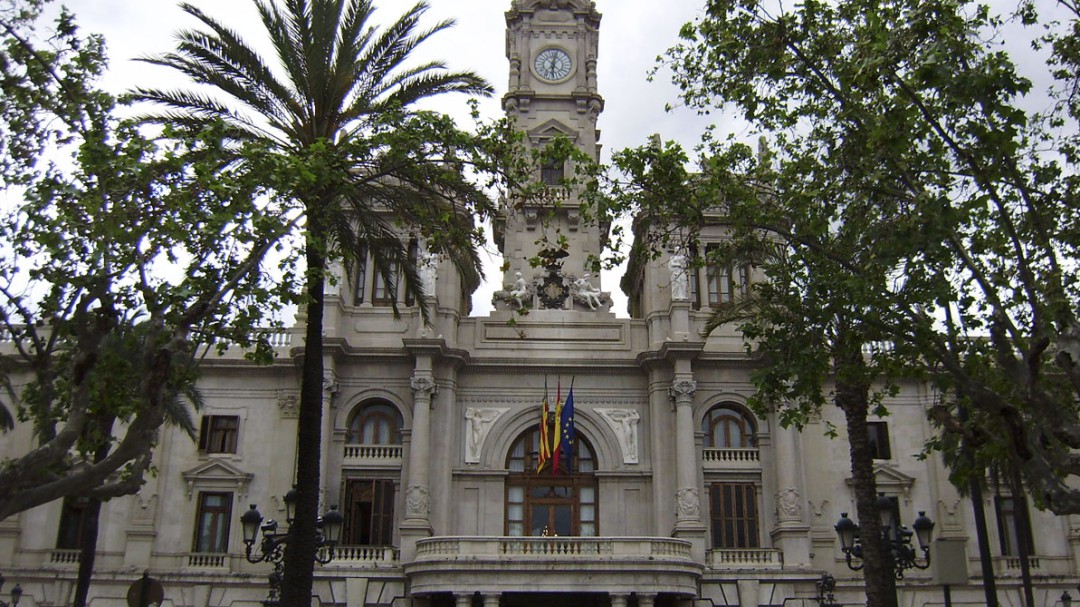 El PP denuncia que el Ayuntamiento de València reducirá en 2020 la partida para cooperación al desarrollo