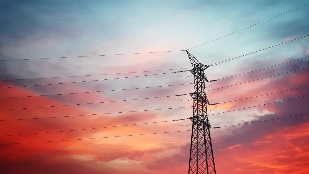 "Nos tenemos que acostumbrar a los vaivenes en el precio de la luz"