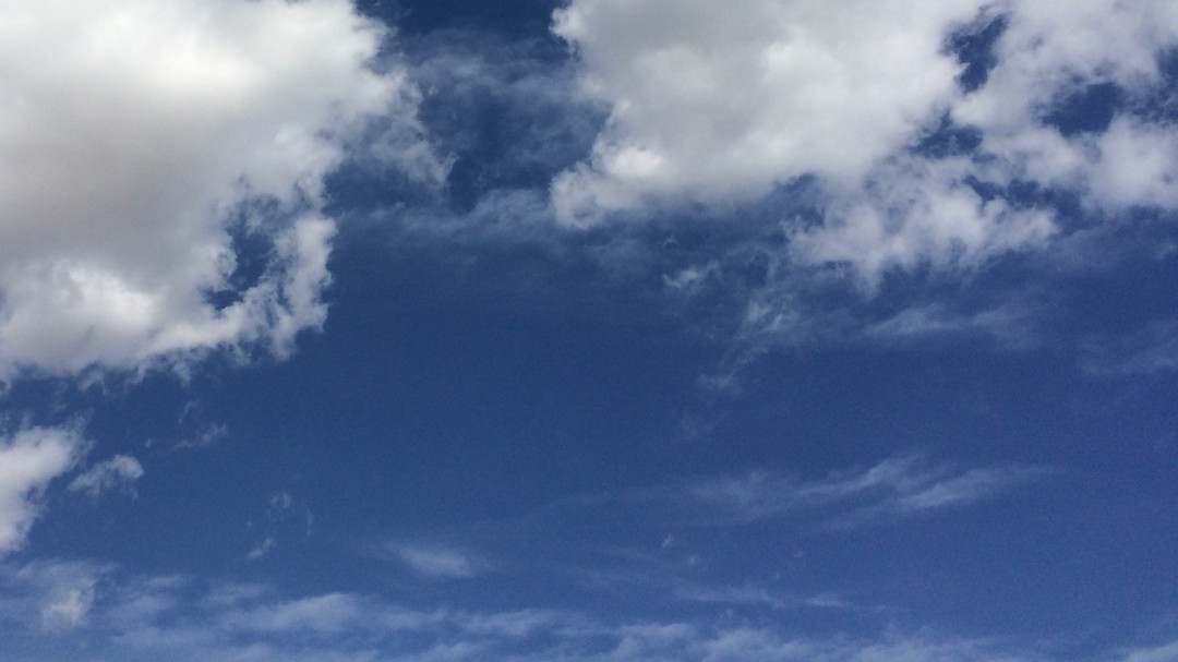 Hoy tendremos cielos despejados por la mañana y con nubes y claros, esta tarde