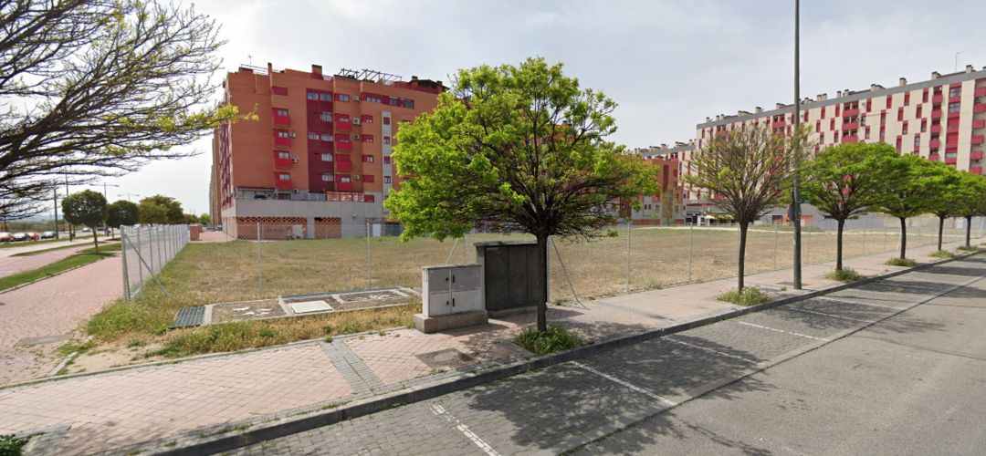 Imagen de la parcela en la que se construirá el centro de salud de Parla Este, una de las infraestructuras pendientes para este año 2020 Imagen de la parcela en la que se construirá el centro de salud de Parla Este, una de las infraestructuras pendientes para este año 2020