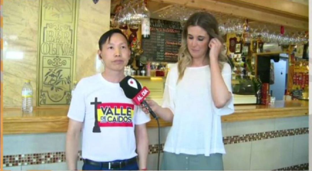 El chino franquista durante la entrevista. El chino franquista durante la entrevista.