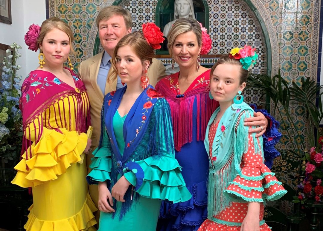 Los Reyes de Holanda rescatan una imagen de su visita a España de la pasada primavera para felicitar la Navidad. Los Reyes de Holanda rescatan una imagen de su visita a España de la pasada primavera para felicitar la Navidad.