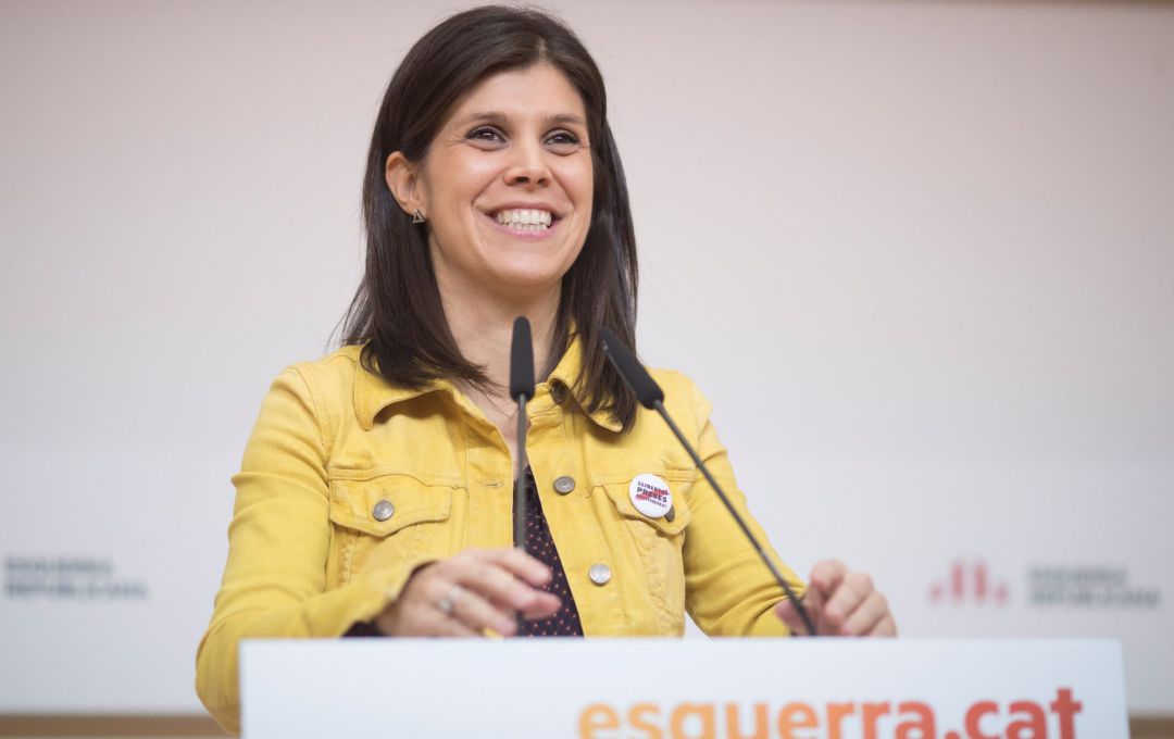La portavoz de Esquerra Republicana de Catalunya (ERC), Marta Vilalta, durante la rueda de prensa ofrecida este mediodía en la que valoró la actualidad política catalana y española. La portavoz de Esquerra Republicana de Catalunya (ERC), Marta Vilalta, durante la rueda de prensa ofrecida este mediodía en la que valoró la actualidad política catalana y española.