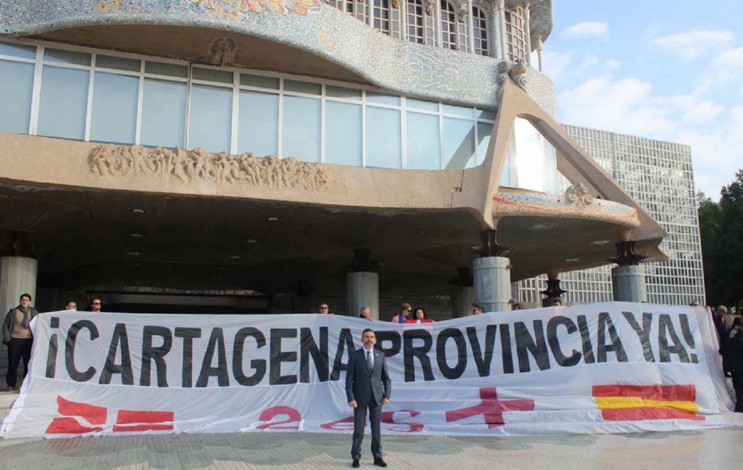 León y Cartagena, unidas por la reivindicación de más autonomía León y Cartagena, unidas por la reivindicación de más autonomía
