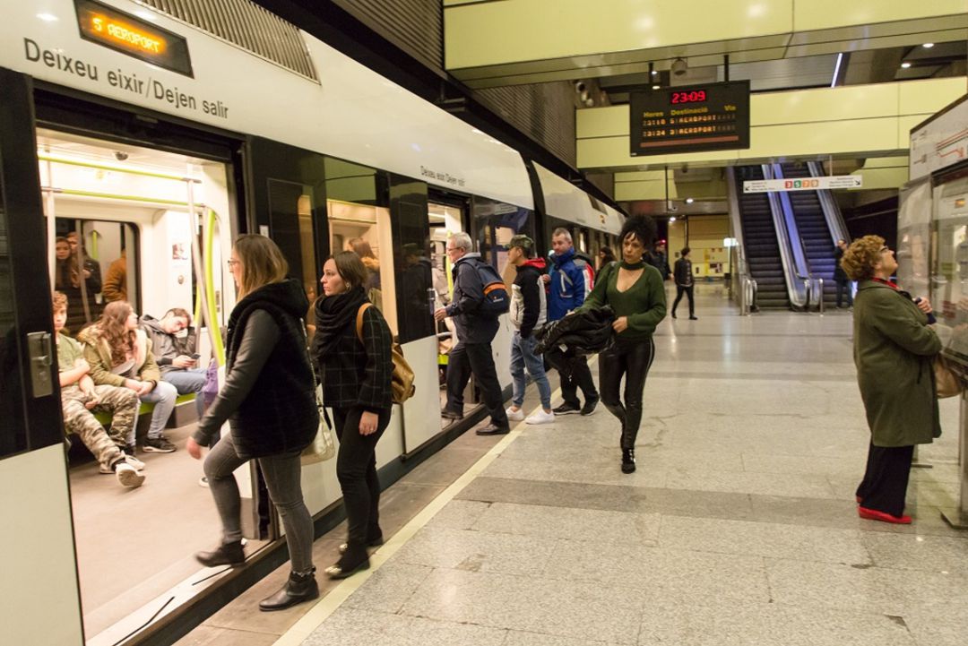 Las estaciones de Metrovalencia estarán abiertas las 24 horas durante la Nochevieja Las estaciones de Metrovalencia estarán abiertas las 24 horas durante la Nochevieja