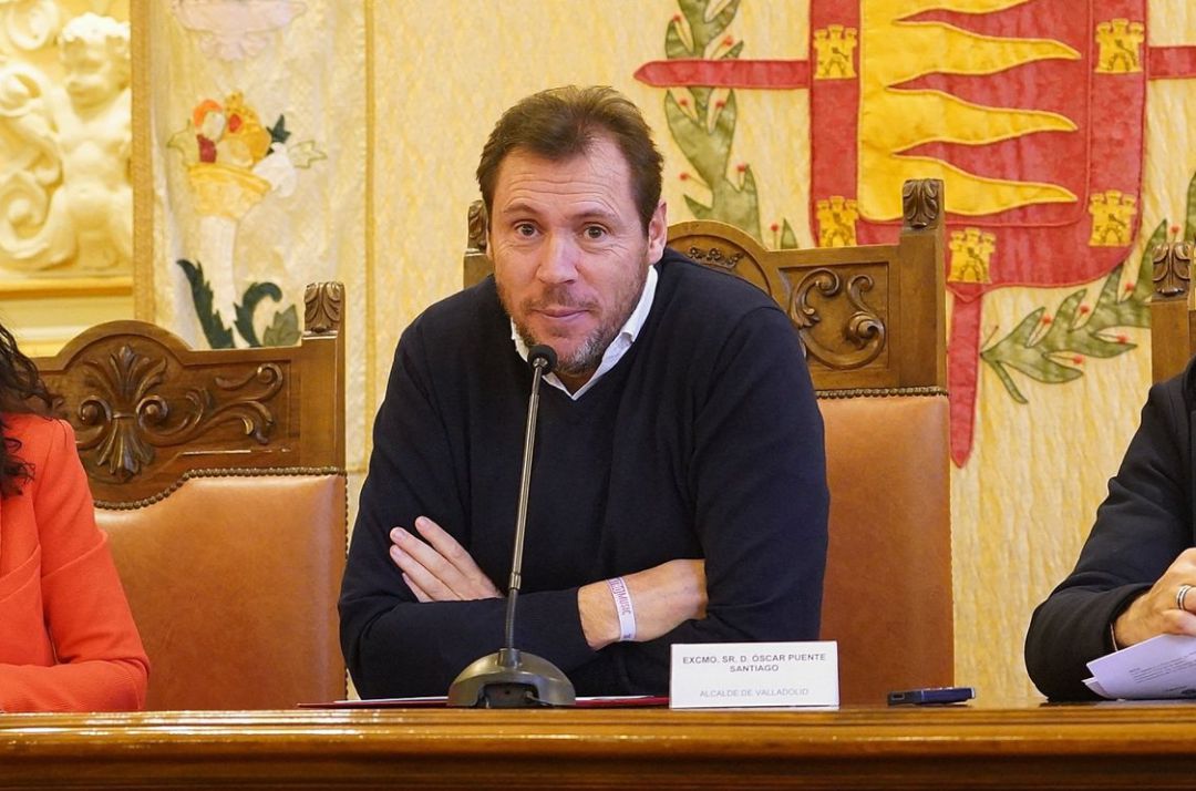 La concejal e Cultura, Ana Redondo; el alcalde de Valladolid, Óscar Puente, y el técnico de la concejalía de Cultura, Carlos Heredero La concejal e Cultura, Ana Redondo; el alcalde de Valladolid, Óscar Puente, y el técnico de la concejalía de Cultura, Carlos Heredero