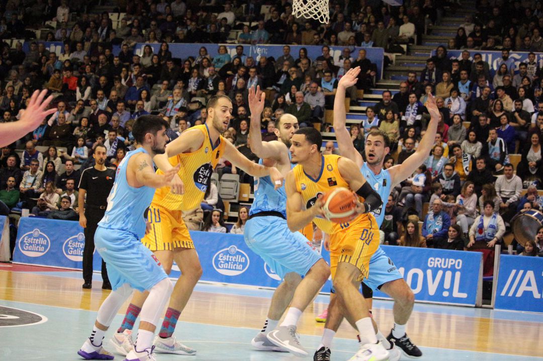 Primer derbi del Miño de la temporada, Breogán 85-COB 52 Primer derbi del Miño de la temporada, Breogán 85-COB 52