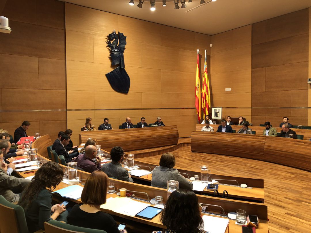 La Diputación de Valencia ha aprobado este lunes sus presupuestos para 2020 con el apoyo de PSPV, Compromís y La Vall ens Uneix. La Diputación de Valencia ha aprobado este lunes sus presupuestos para 2020 con el apoyo de PSPV, Compromís y La Vall ens Uneix.
