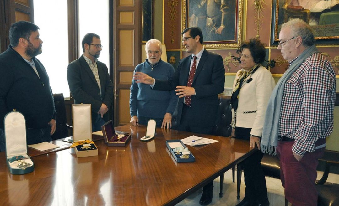 La Diputación cede temporalmente las distinciones de Miguel Ángel Martínez a la Asociación que lleva su nombre La Diputación cede temporalmente las distinciones de Miguel Ángel Martínez a la Asociación que lleva su nombre