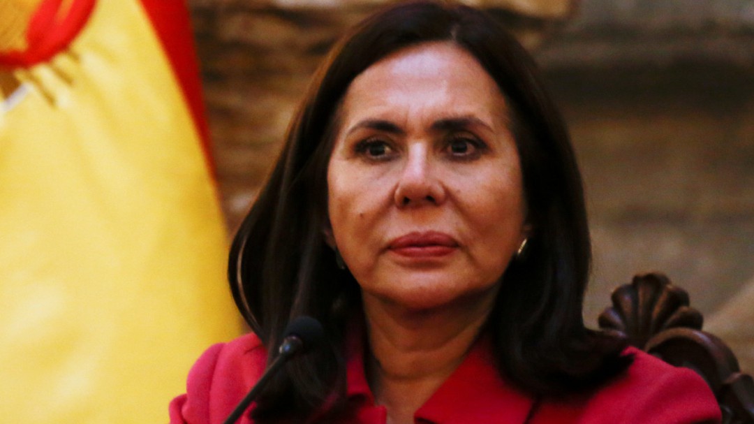 La canciller boliviana culpa a una diplomática española y a los GEO de la crisis de la embajada