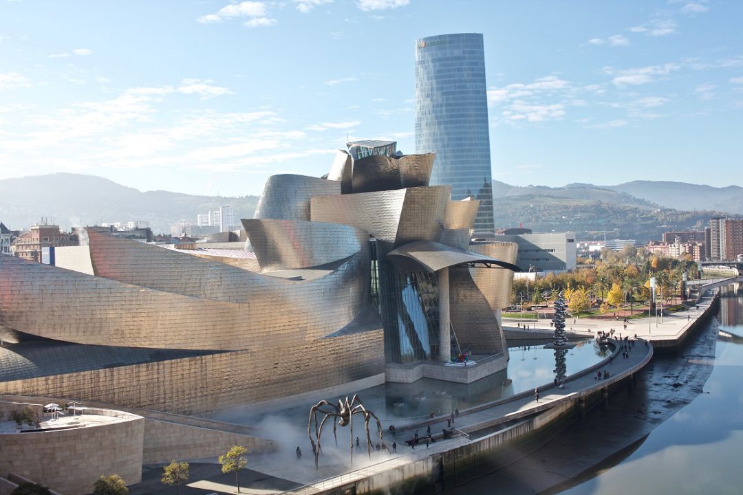 Museo Guggenheim Bilbao cierra 2019 con 1.170.669 visitantes, y aporta 67,9 millones a las haciendas vascas Museo Guggenheim Bilbao cierra 2019 con 1.170.669 visitantes, y aporta 67,9 millones a las haciendas vascas