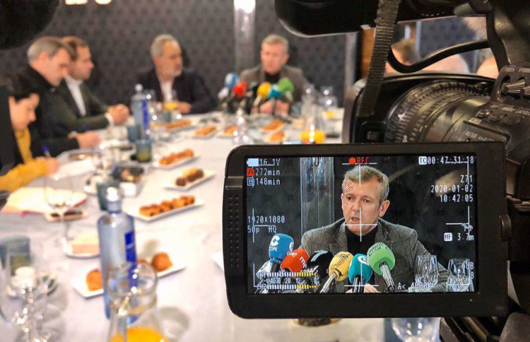 Alfonso Rueda en el desayuno informativo en Pontevedra Alfonso Rueda en el desayuno informativo en Pontevedra