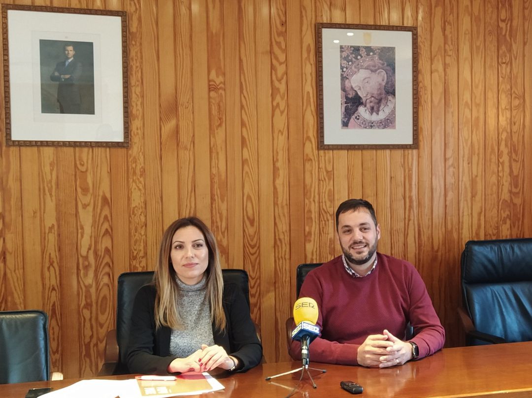 La dipuitada autonómica Rosa Mustafá y el alcalde de Ondara José Ramiro. La dipuitada autonómica Rosa Mustafá y el alcalde de Ondara José Ramiro.