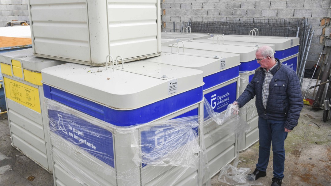 Instalan 10 nuevos contenedores ante la demanda vecinal