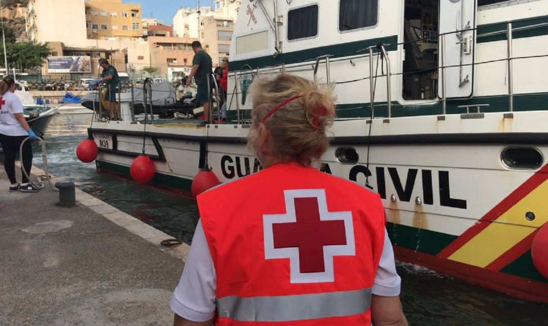 230 inmigrantes han llegado en últimas horas a Cartagena en 17 pateras 230 inmigrantes han llegado en últimas horas a Cartagena en 17 pateras