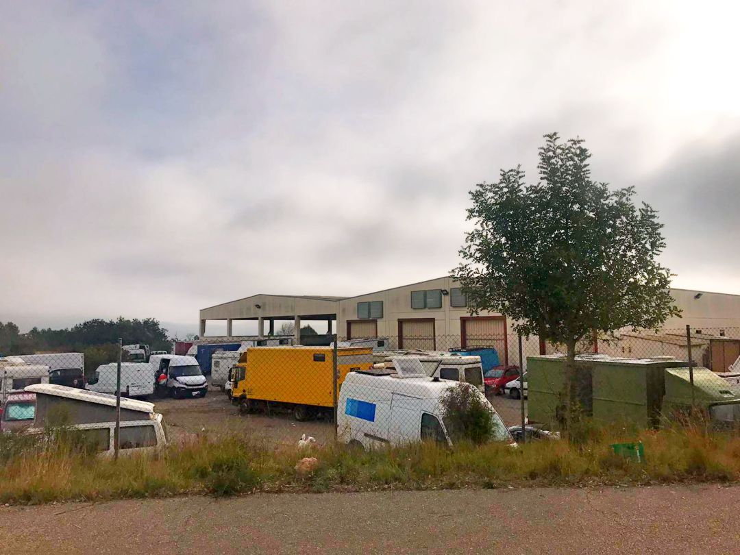 La rave se ha celebrado durante cinco días en una nave industrial abandonada en Sant Mateu La rave se ha celebrado durante cinco días en una nave industrial abandonada en Sant Mateu
