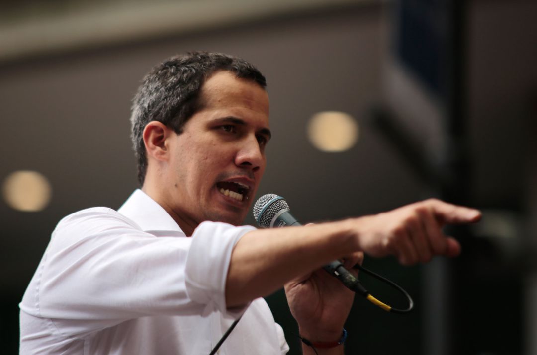 Juan Guaidó en una charla. Juan Guaidó en una charla.