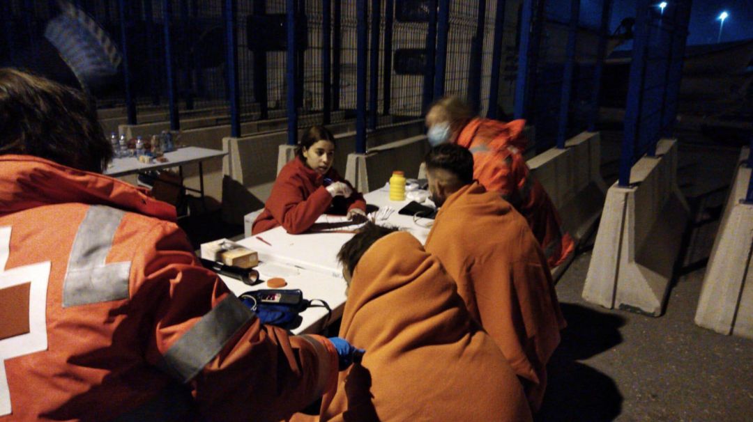 Una patera con 10 inmigrantes a bordo eleva a 308 los migrantes llegados a la región desde el día 1 de enero Una patera con 10 inmigrantes a bordo eleva a 308 los migrantes llegados a la región desde el día 1 de enero