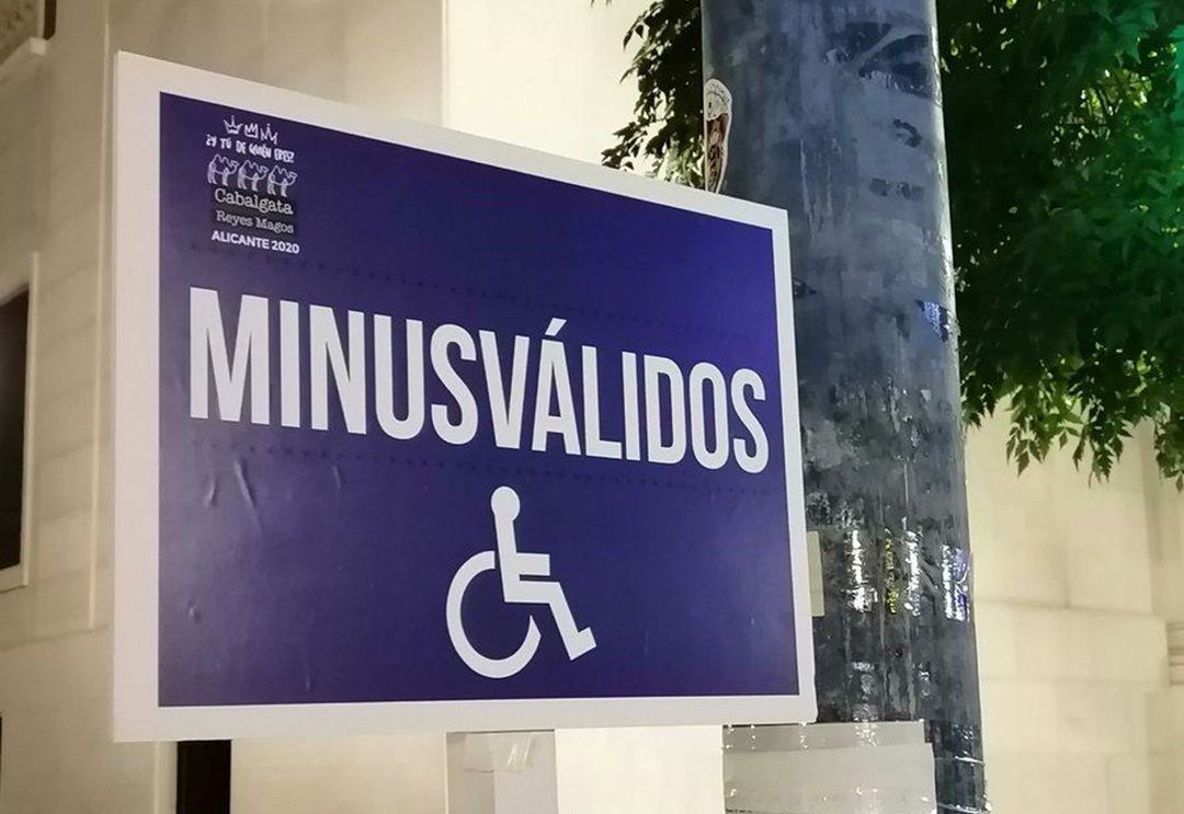 Unidas Podemos denuncia el uso del término "minusválidos" en la Cabalgata de Reyes Unidas Podemos denuncia el uso del término "minusválidos" en la Cabalgata de Reyes