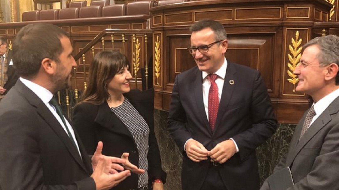 Presión de PP y Cs, apelando al transfuguismo de los diputados socialistas murcianos