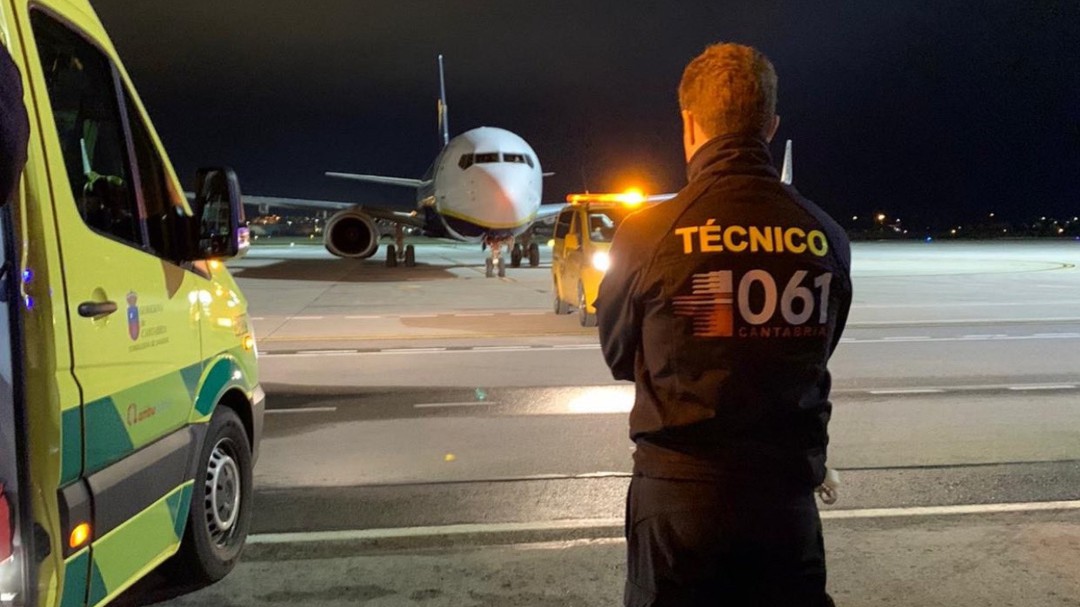 Desviado al 'Seve Ballesteros' un vuelo Lisboa-Londres por la "indisposición" de una pasajera