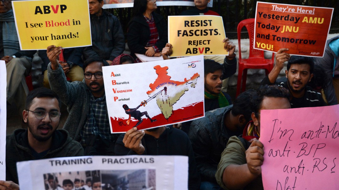 Un ataque en la universidad de Delhi provoca movilizaciones estudiantiles en la India