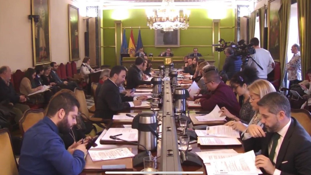 Oviedo respalda el proyecto Asturias Capital Mundial de la Poesía