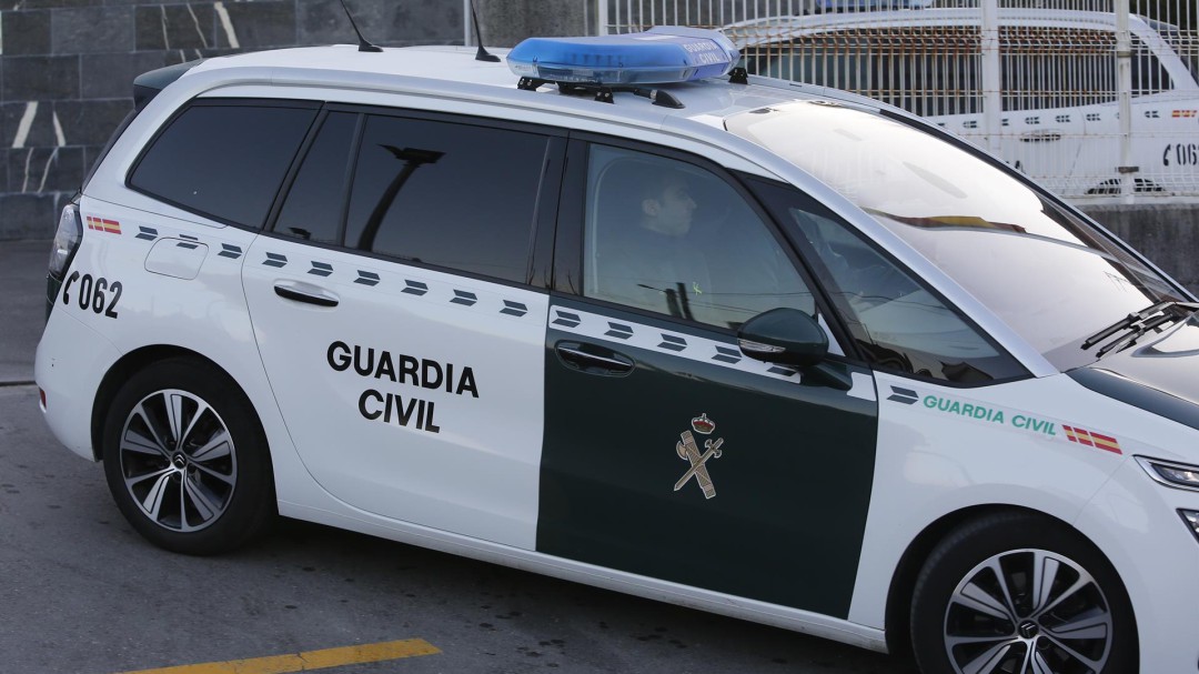 Dos detenidos por varios delitos en el entorno del Metro en Mairena