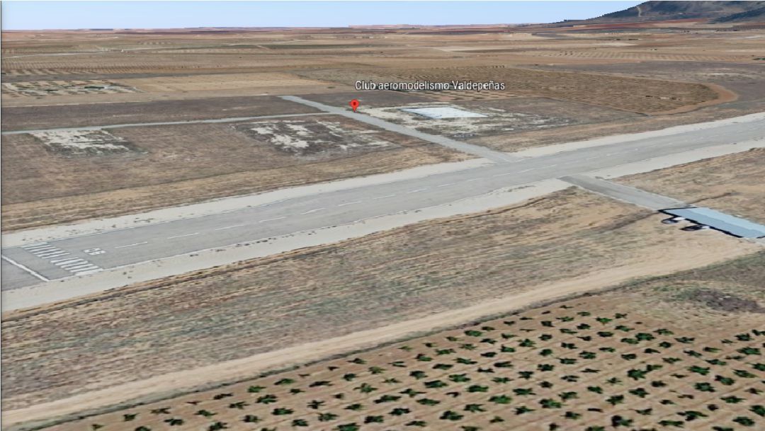 Imagen en 3D del Aeródromo Manuel Sánchez de Valdepeñas (Ciudad Real) Imagen en 3D del Aeródromo Manuel Sánchez de Valdepeñas (Ciudad Real)