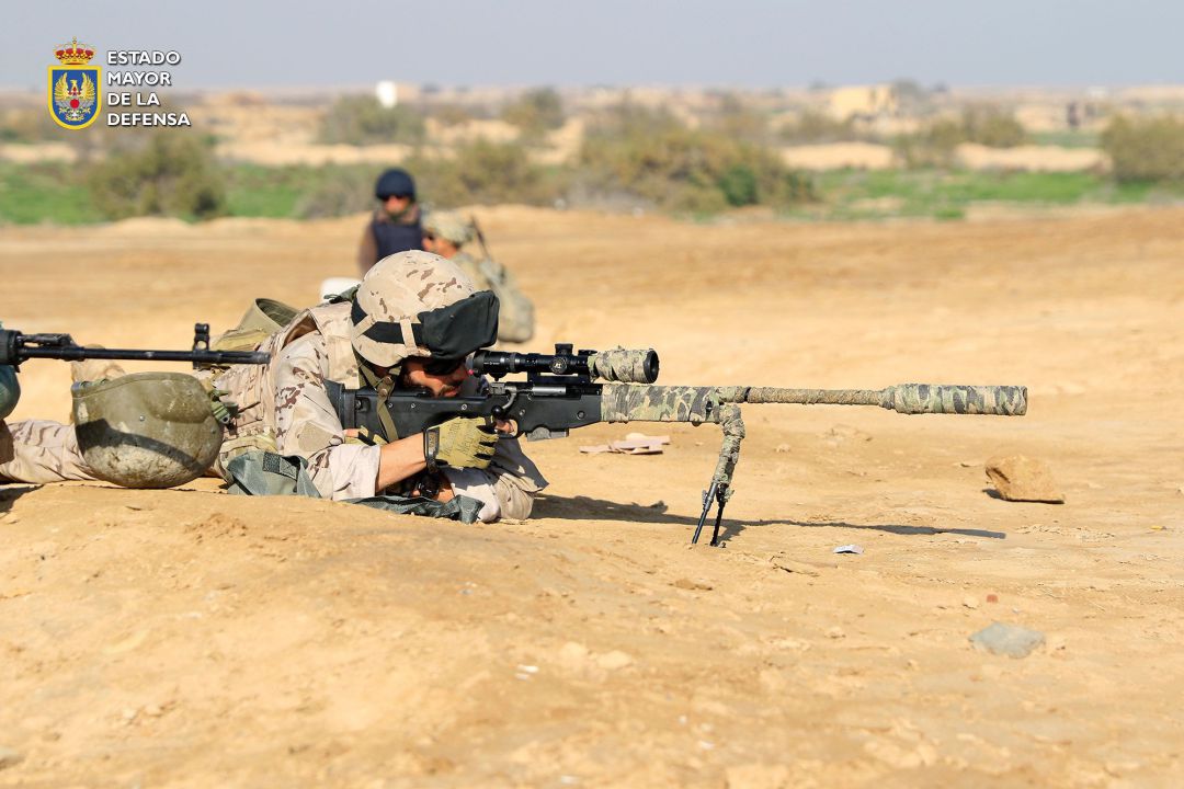 Militares españoles desplegados en Irak, en Besmayah, en la coalición internacional contra el terrorismo del Dáesh. Militares españoles desplegados en Irak, en Besmayah, en la coalición internacional contra el terrorismo del Dáesh.