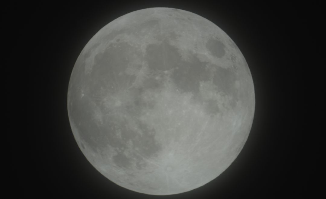 La luna perderá su brillo actual. La luna perderá su brillo actual.