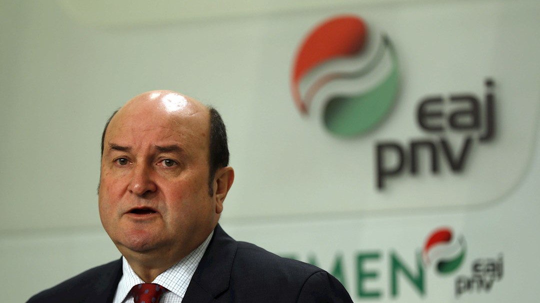 Ortuzar ve a Gobierno con apoyo suficiente para cambiar el modelo territorial