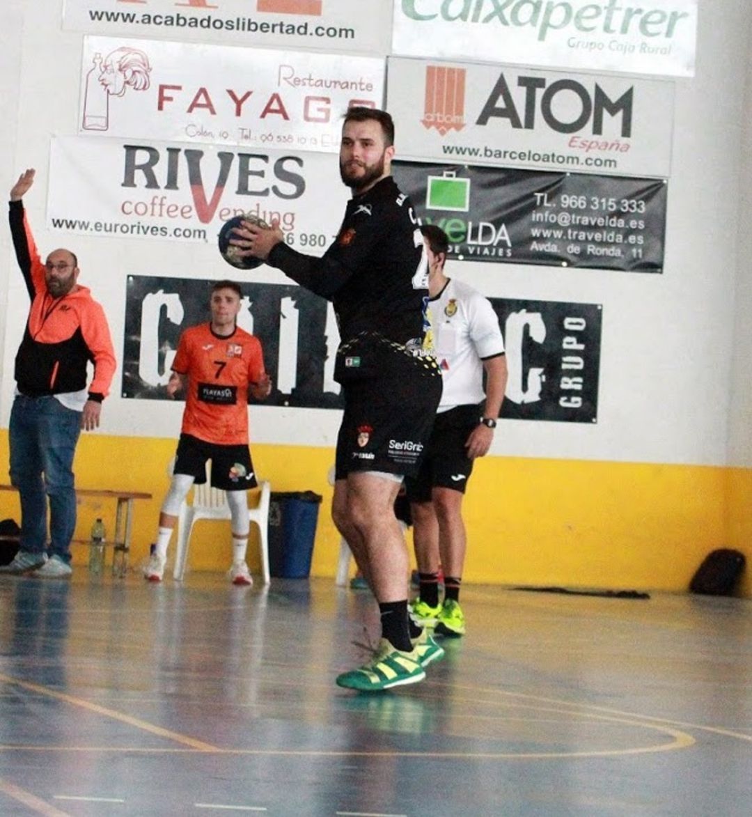 Los de Elda reciben a un rival joven que quiere eludir el descenso Los de Elda reciben a un rival joven que quiere eludir el descenso