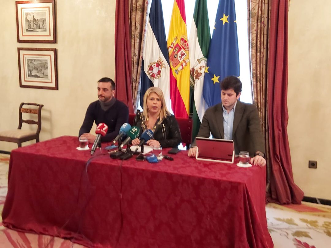 Presentación del proyecto en el Ayuntamiento de Jerez Presentación del proyecto en el Ayuntamiento de Jerez
