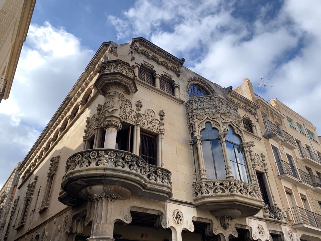 La façana de la Casa Navàs canviarà l'aspecte que ha tingut durant els darrers 80 anys. La façana de la Casa Navàs canviarà l'aspecte que ha tingut durant els darrers 80 anys.