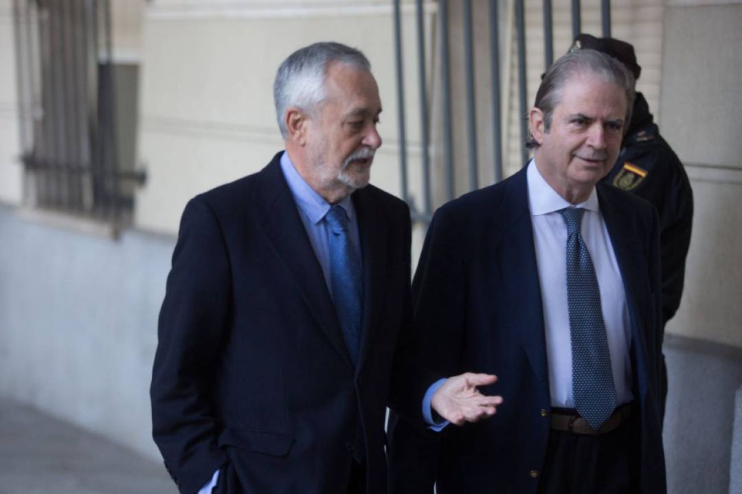 Griñán recurrirá la sentencia de los ERE por "contradicciones" o falta de claridad Griñán recurrirá la sentencia de los ERE por "contradicciones" o falta de claridad