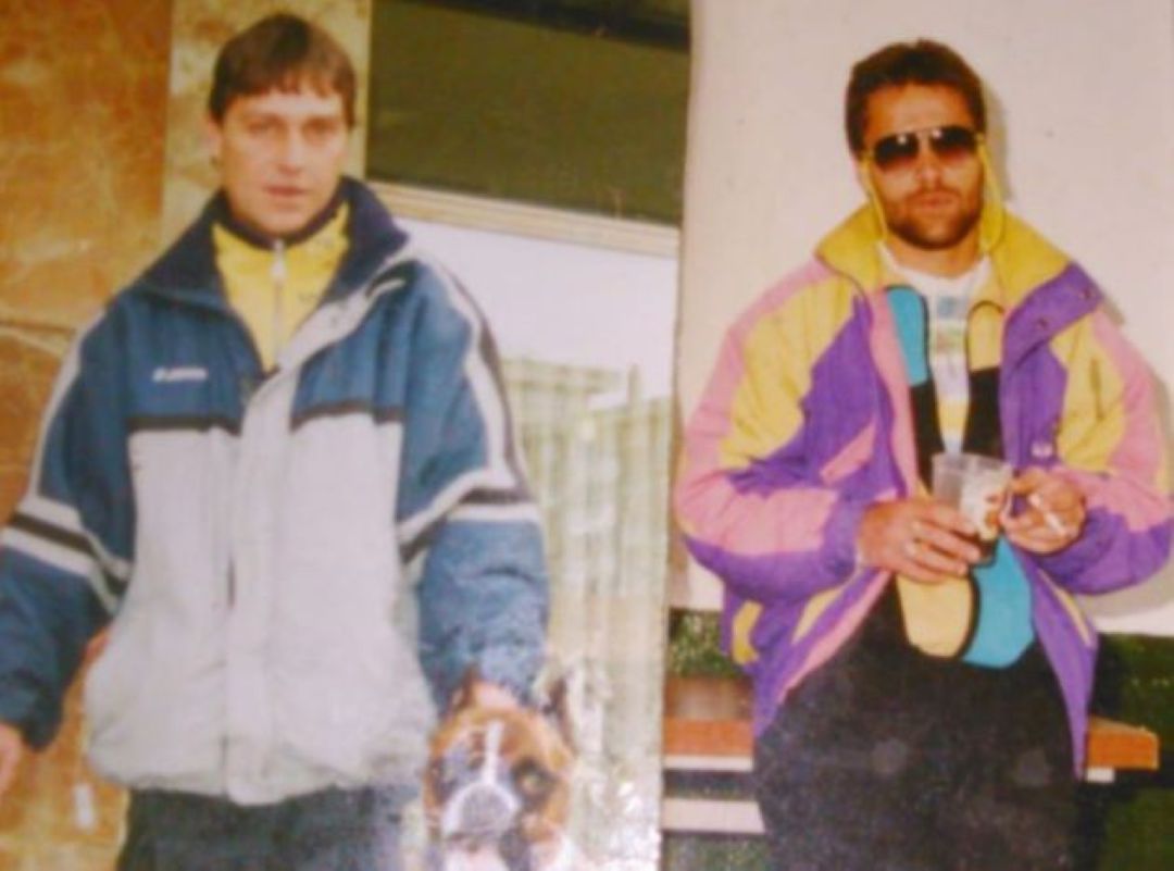 La tuitera aporta esta foto. Son su padre y si tío en los años en los que fue escrita 'Pacto entre caballeros' La tuitera aporta esta foto. Son su padre y si tío en los años en los que fue escrita 'Pacto entre caballeros'