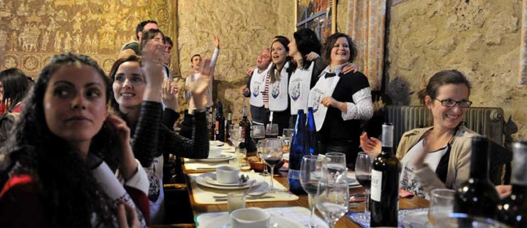 Una fiesta gastronómica con género femenino Una fiesta gastronómica con género femenino