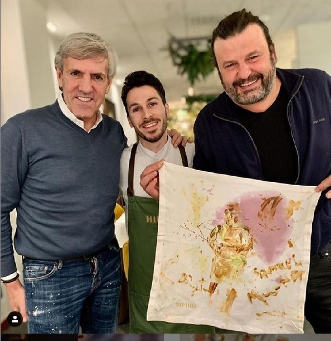 El cocinero Samuel de "Muna" junto al artista Domingo Zapata y al bodeguero José Moro El cocinero Samuel de "Muna" junto al artista Domingo Zapata y al bodeguero José Moro