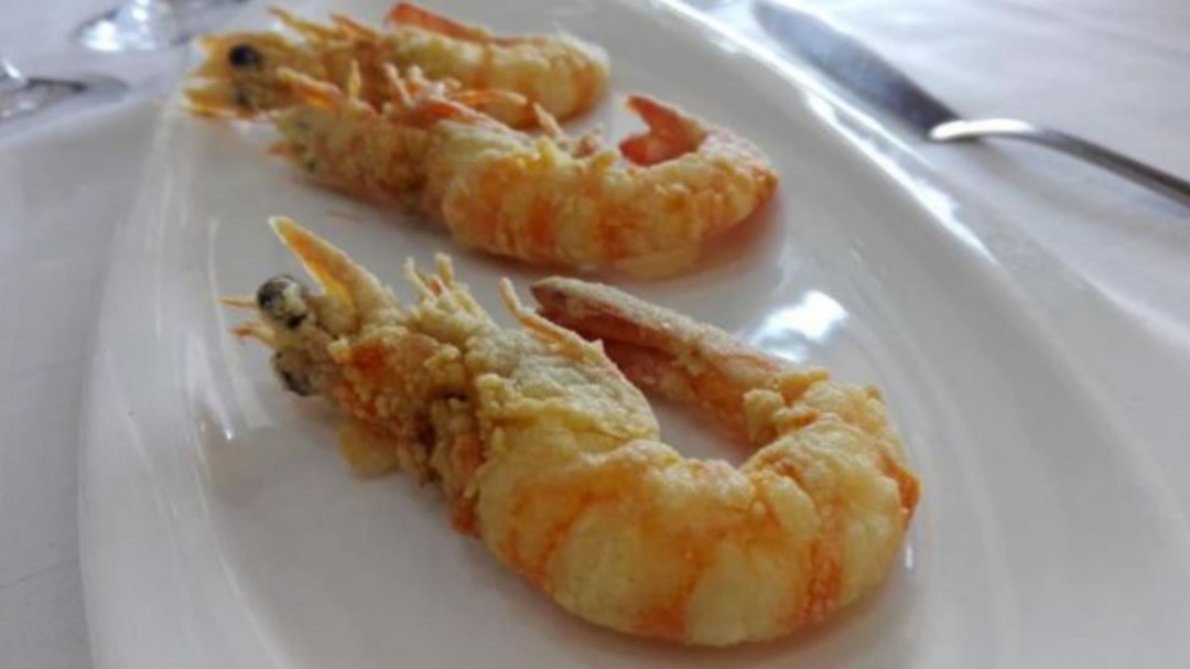 Chiguato: el langostino defectuoso que es manjar en la mesa